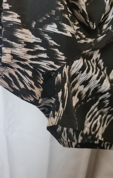 Deb Shorts - Picture 3 of 6